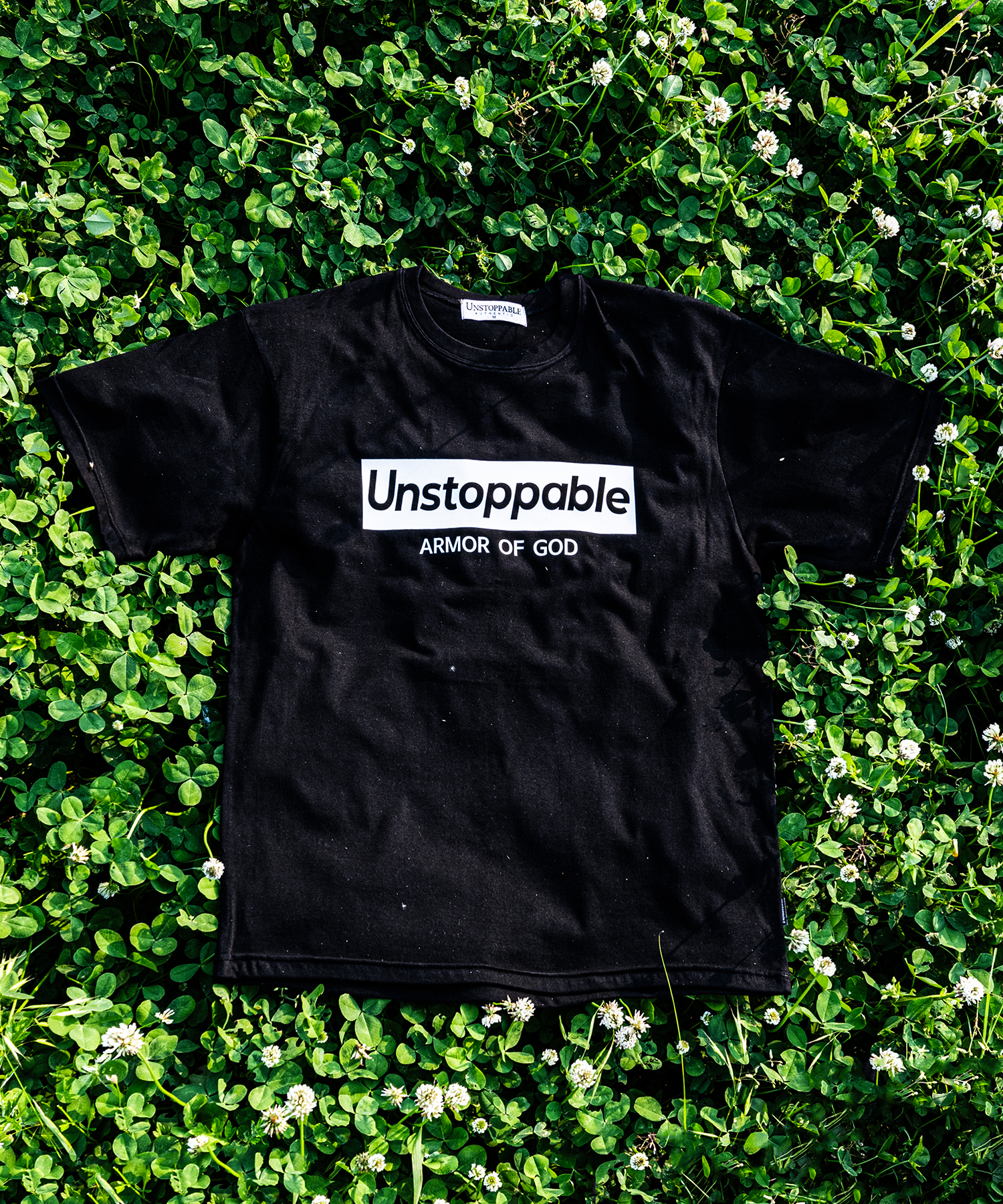 언스탑퍼블 박스로고 반팔티 블랙화이트 (UNSTOPPABLE box logo T-shirt)