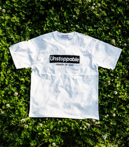 언스탑퍼블 박스로고 반팔티 화이트블랙 (UNSTOPPABLE box logo T-shirt)