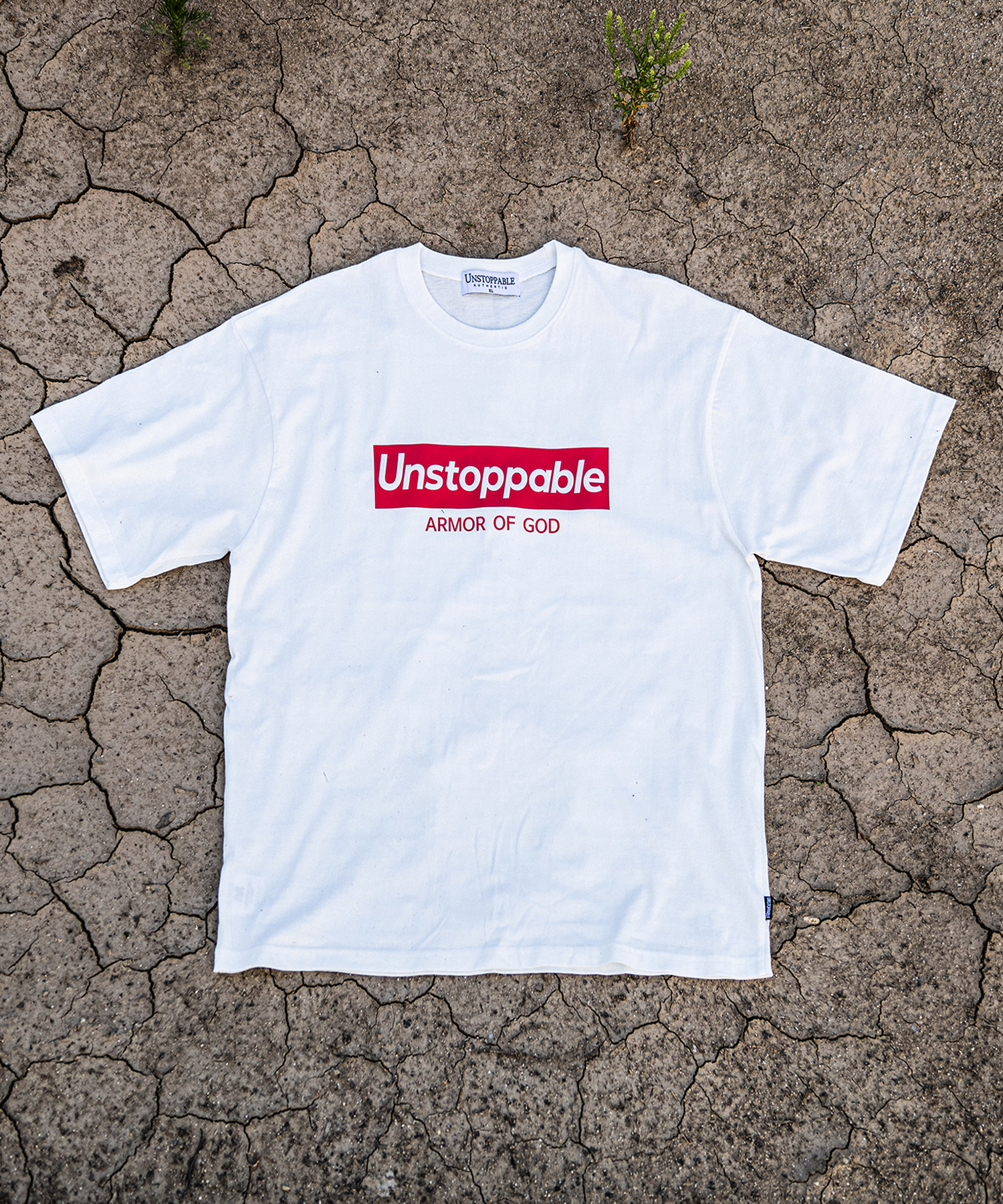 언스탑퍼블 박스로고 반팔티 화이트레드 (UNSTOPPABLE box logo T-shirt)