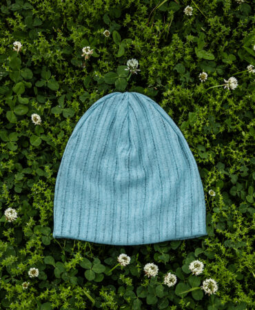 린넨 니트 골지 비니 베이비블루 (linen knit beanie)