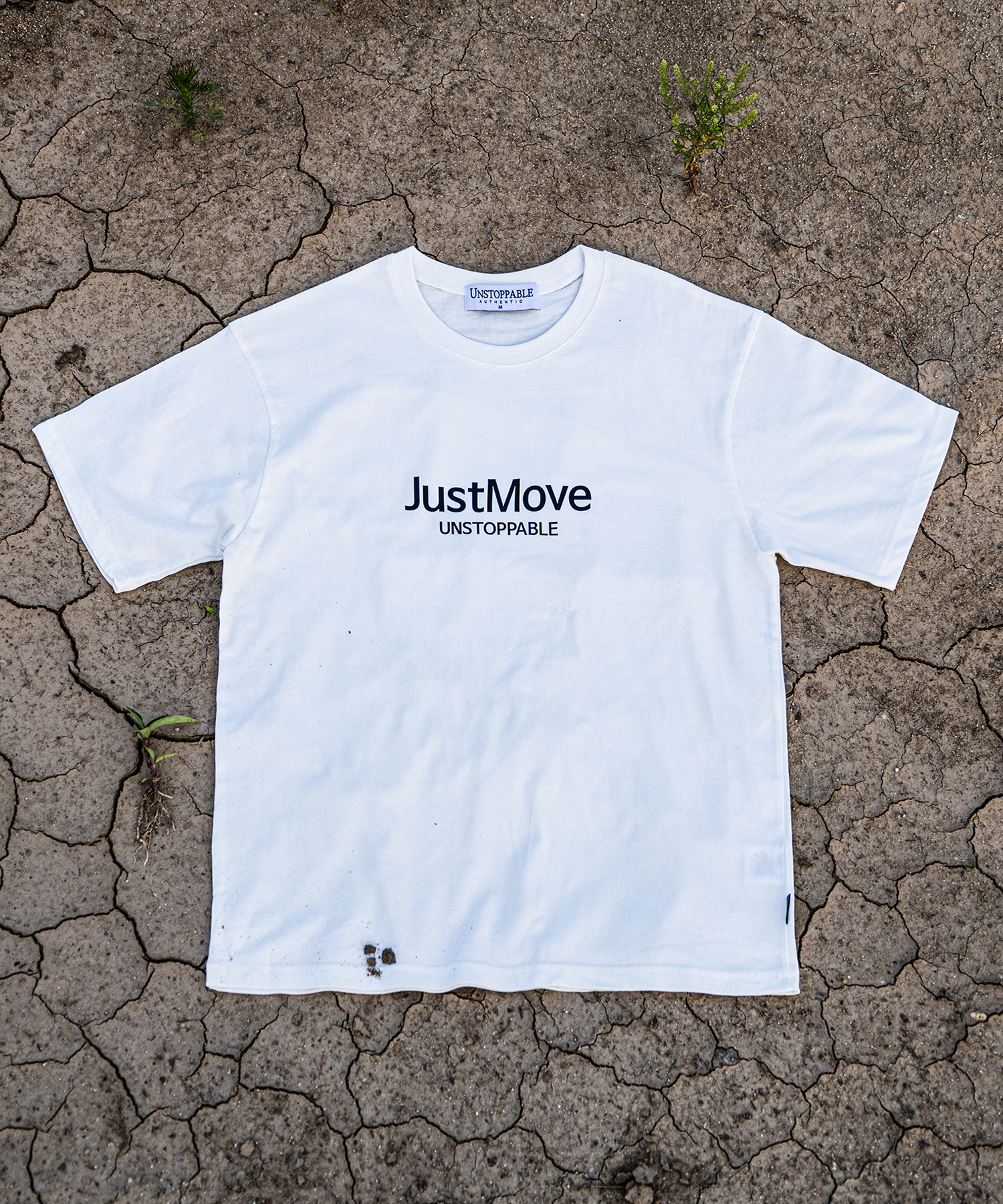 저스트무브 반팔티 화이트블랙 (JUST MOVE T-shirt)