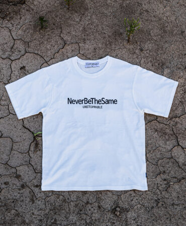 네버비더세임 반팔티 화이트블랙 (NEVER BE THE SAME T-shirt)