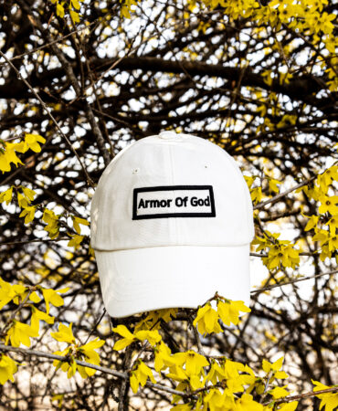 아머오브갓 박스로고 볼캡 화이트 (ARMOR OF GOD box logo ballcap)
