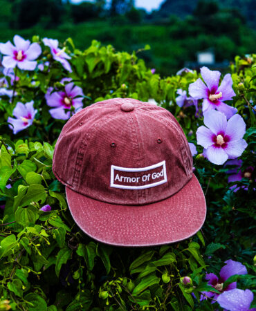 아머오브갓 박스로고 평챙 플랫캡 엣지버건디 (ARMOR OF GOD flat cap)