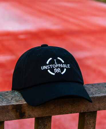 아이엠 언스탑퍼블 볼캡 블랙화이트 (IAM UNSTOPPABLE ballcap)