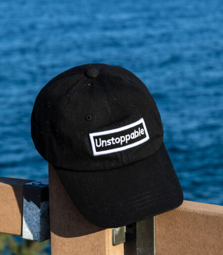 언스탑퍼블 박스로고 볼캡 블랙화이트 (UNSTOPPABLE box logo ballcap)