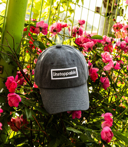 언스탑퍼블 박스로고 볼캡 차콜 (UNSTOPPABLE box logo ballcap)