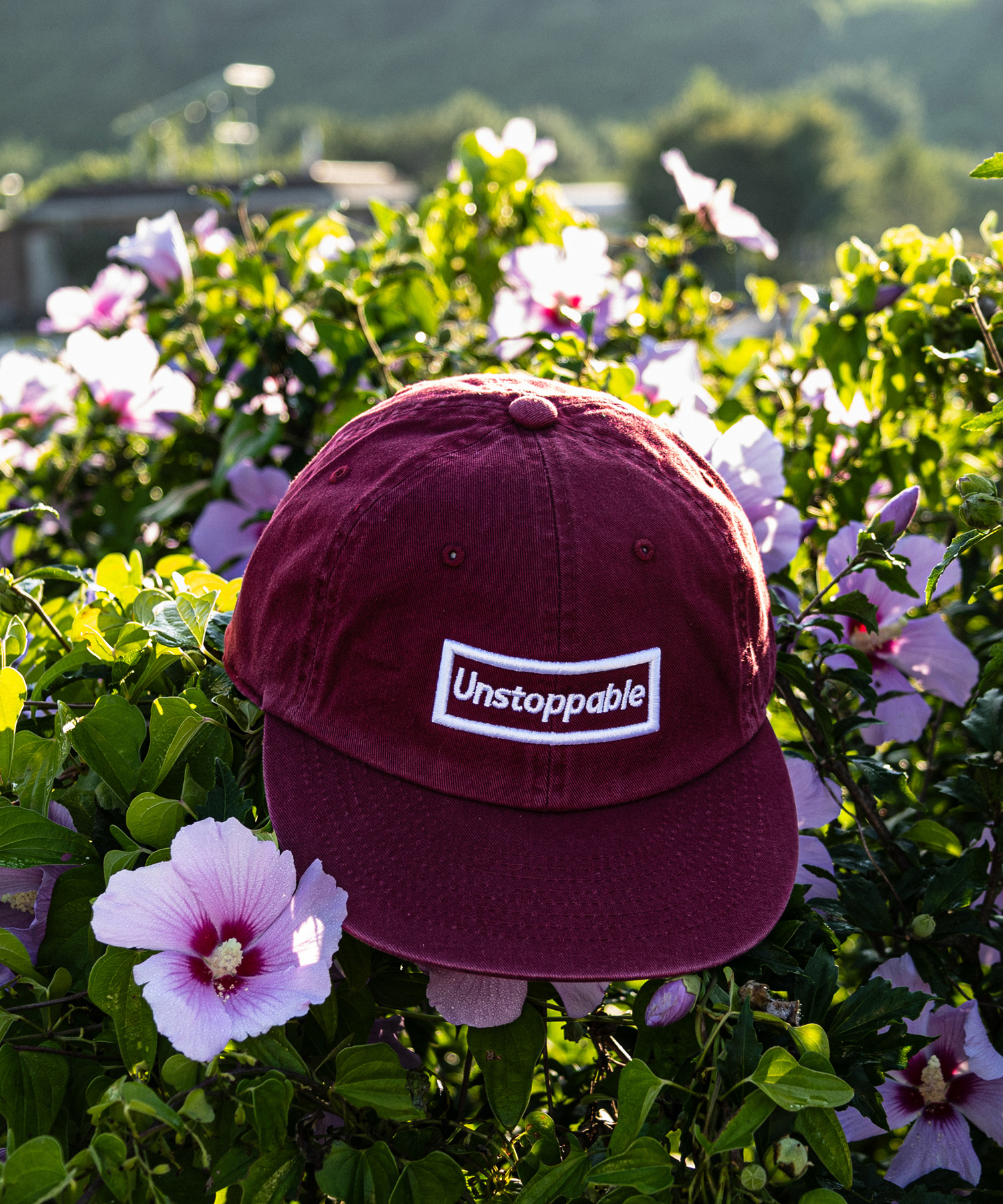 언스탑퍼블 박스로고 평챙 플랫캡 마룬와인 (UNSTOPPABLE box logo flat cap)