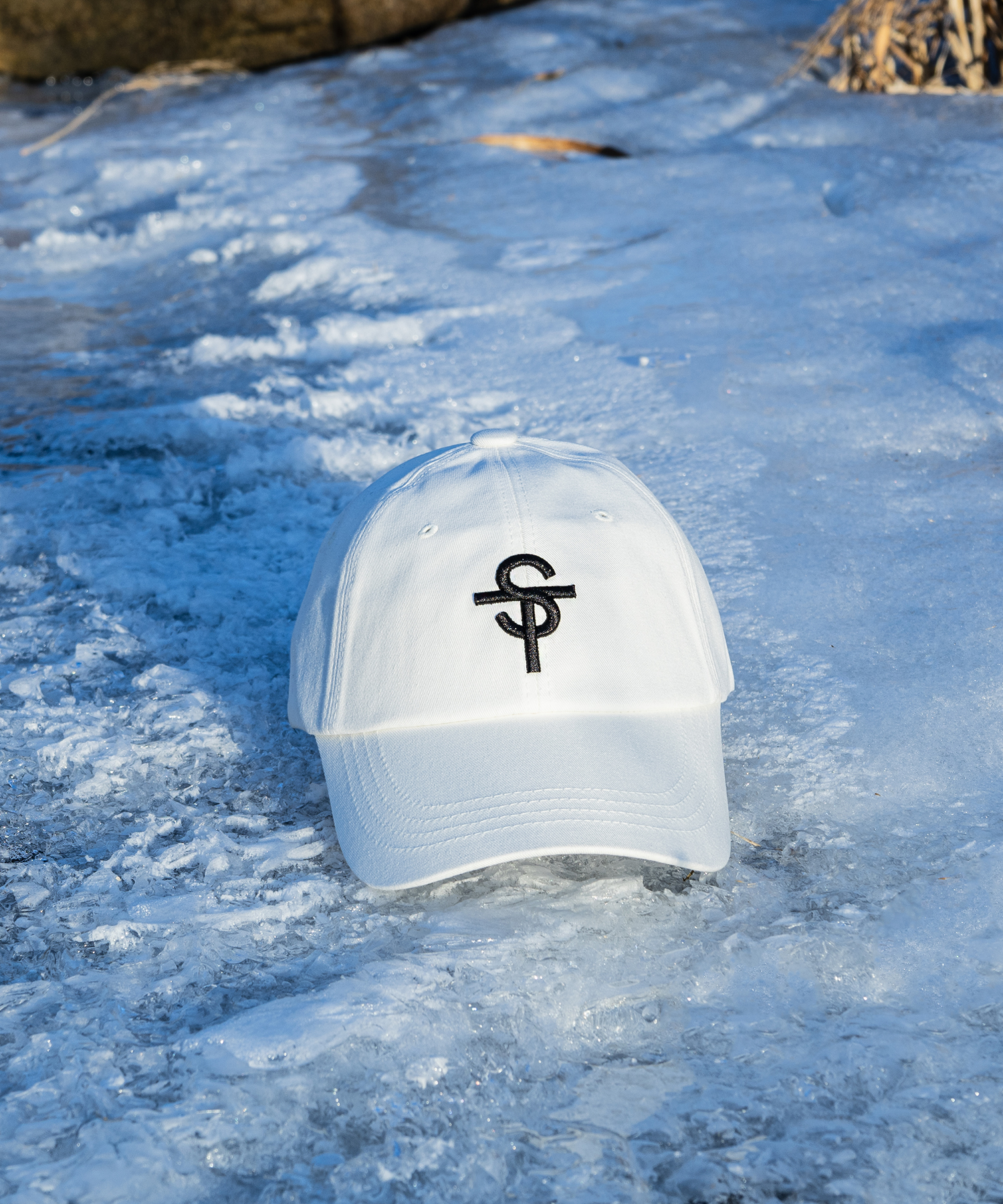 스테이스트롱 볼캡 화이트 (ST stay strong ballcap)