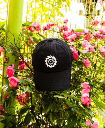 허리케인아이 볼캡 블랙화이트 (HURRICANE EYE ballcap)