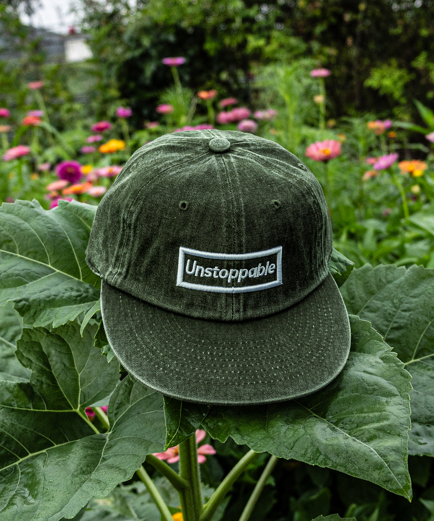 언스탑퍼블 박스로고 평챙 플랫캡 엣지카키 (UNSTOPPABLE box logo flat cap)