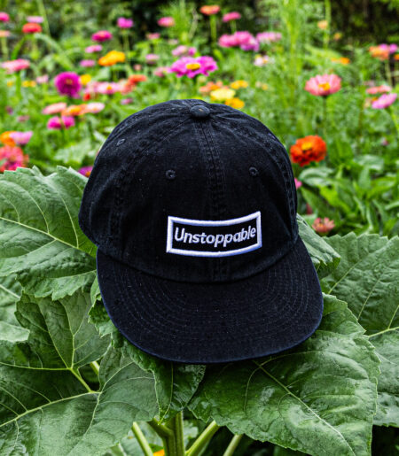언스탑퍼블 박스로고 평챙 플랫캡 블랙 (UNSTOPPABLE box logo flat cap)
